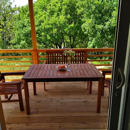 Курортный комплекс Queen 42 Premium